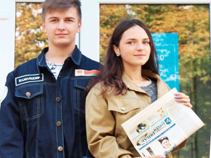 Як студатрадаўцы паштальёнамі працуюць