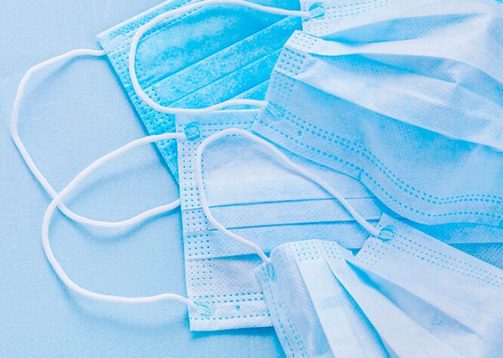 Врачи предупреждают: неправильное ношение маски может увеличить риск заражения инфекцией