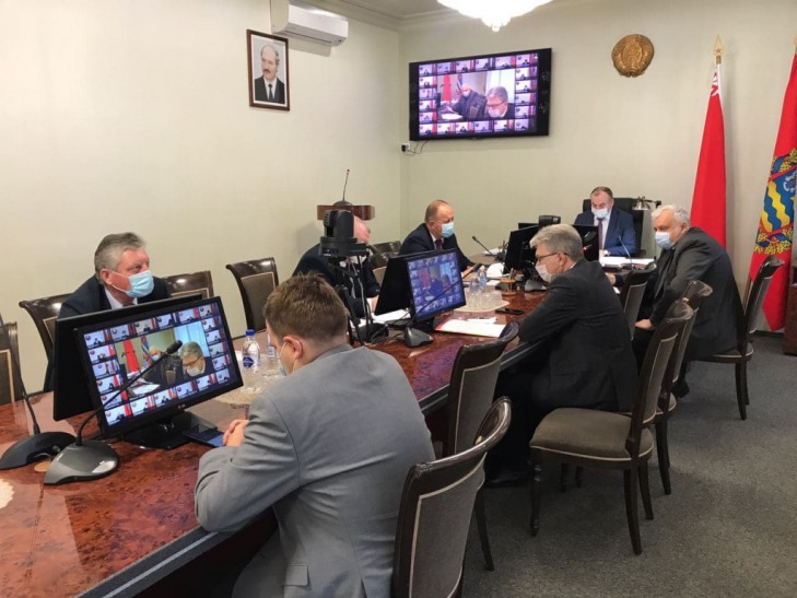 Вопросы распространения COVID-19 рассмотрели на заседании в Минском облисполкоме