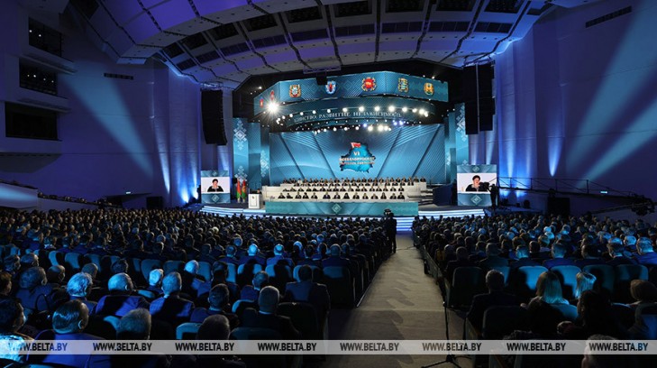 Второй день ВНС. Выступления участников и гостей форума – главное