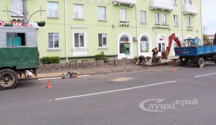 По улице Копыльской будет расширен тротуар