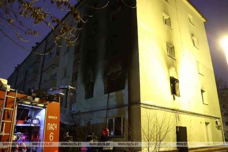 Пожар произошел в жилом доме в Минске