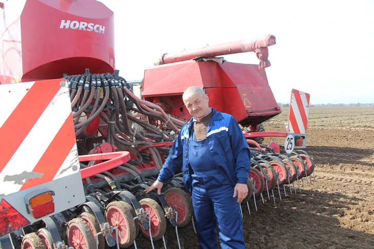 Засевки дали старт севу ранних яровых культур в ОАО «Весейский Покров»