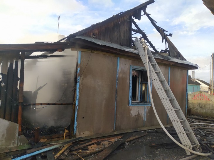 В Брановичах горел жилой дом. Пострадавших нет