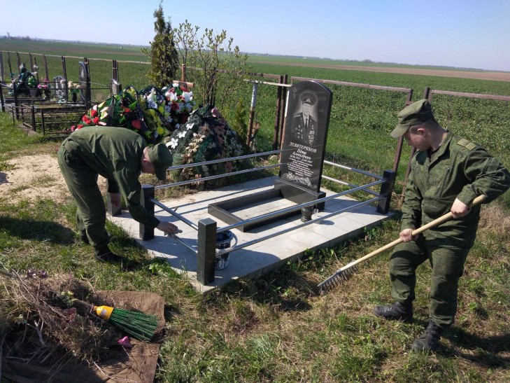 Военнослужащие 30 отдельной железнодорожной Краснознаменной бригады присоединились к республиканскому субботнику