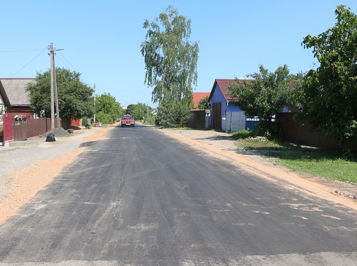 Фотофакт: на части улицы Гастелло – новое асфальтовое покрытие