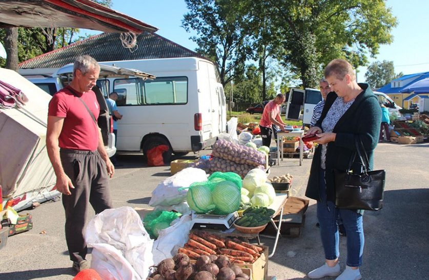 В Слуцке прошла осенняя сельскохозяйственная ярмарка