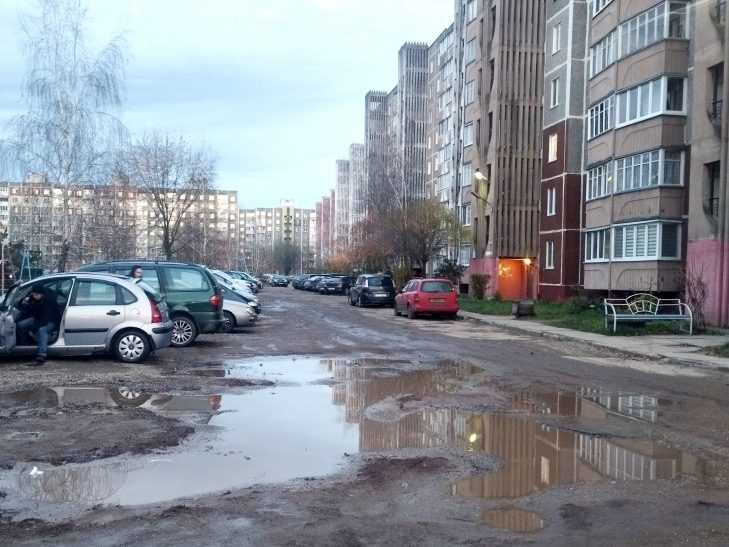Дорожное покрытие по улице Зелёной восстановят