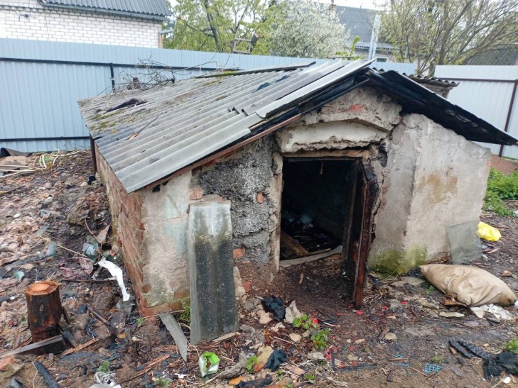 Слутчанин уснул с сигаретой во рту