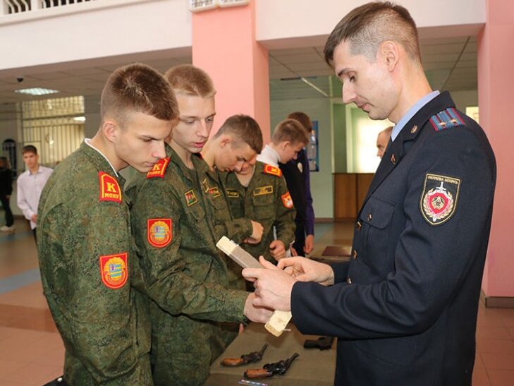 День открытых дверей провели представители управления Государственного комитета судебных экспертиз по Минской области