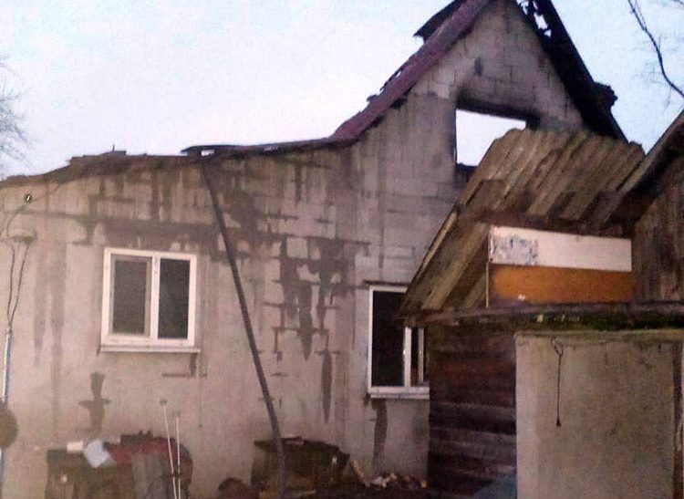 В Слуцком районе горел дом