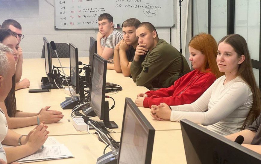 День молодого специалиста прошел на головном предприятии Слуцкого сыродельного комбината