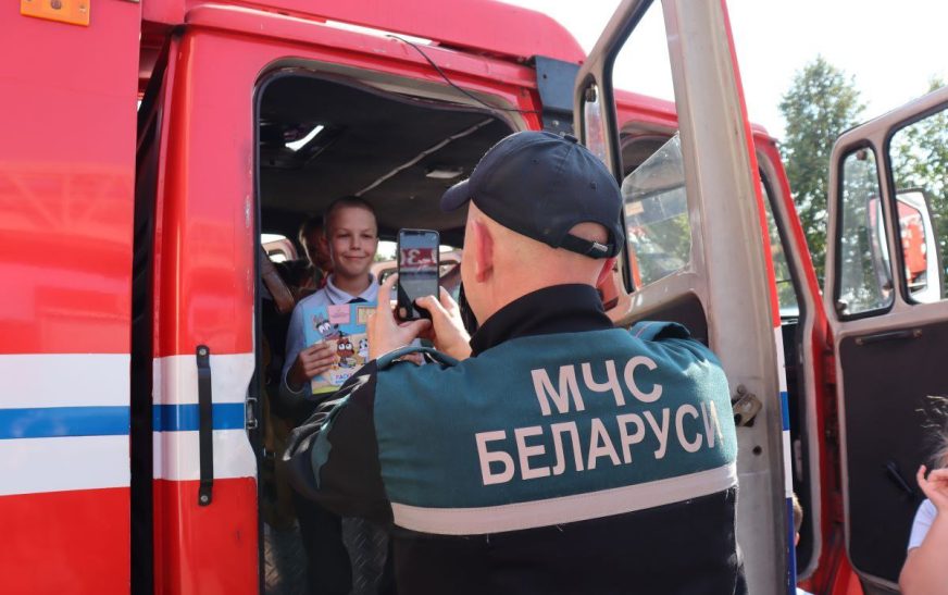 В гости к спасателям  