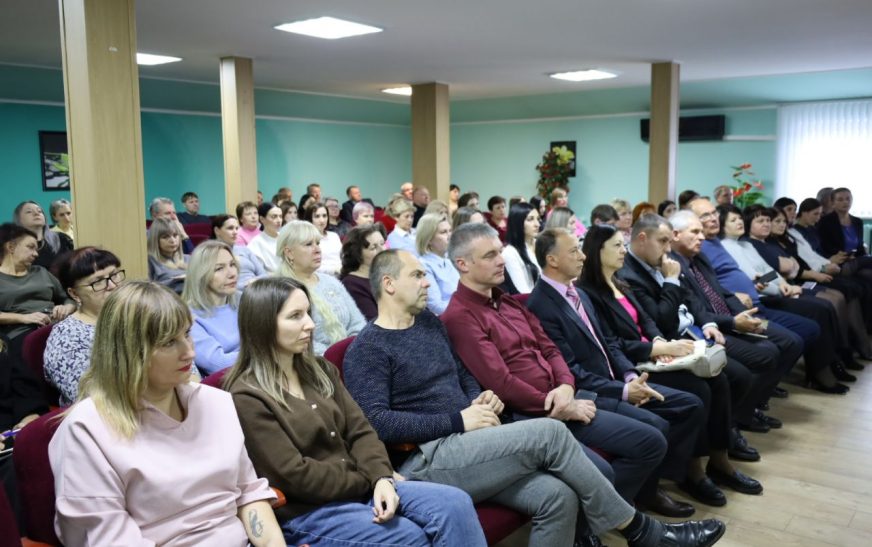 Владимир Гога провел встречу и выездной прием граждан в ЖКХ