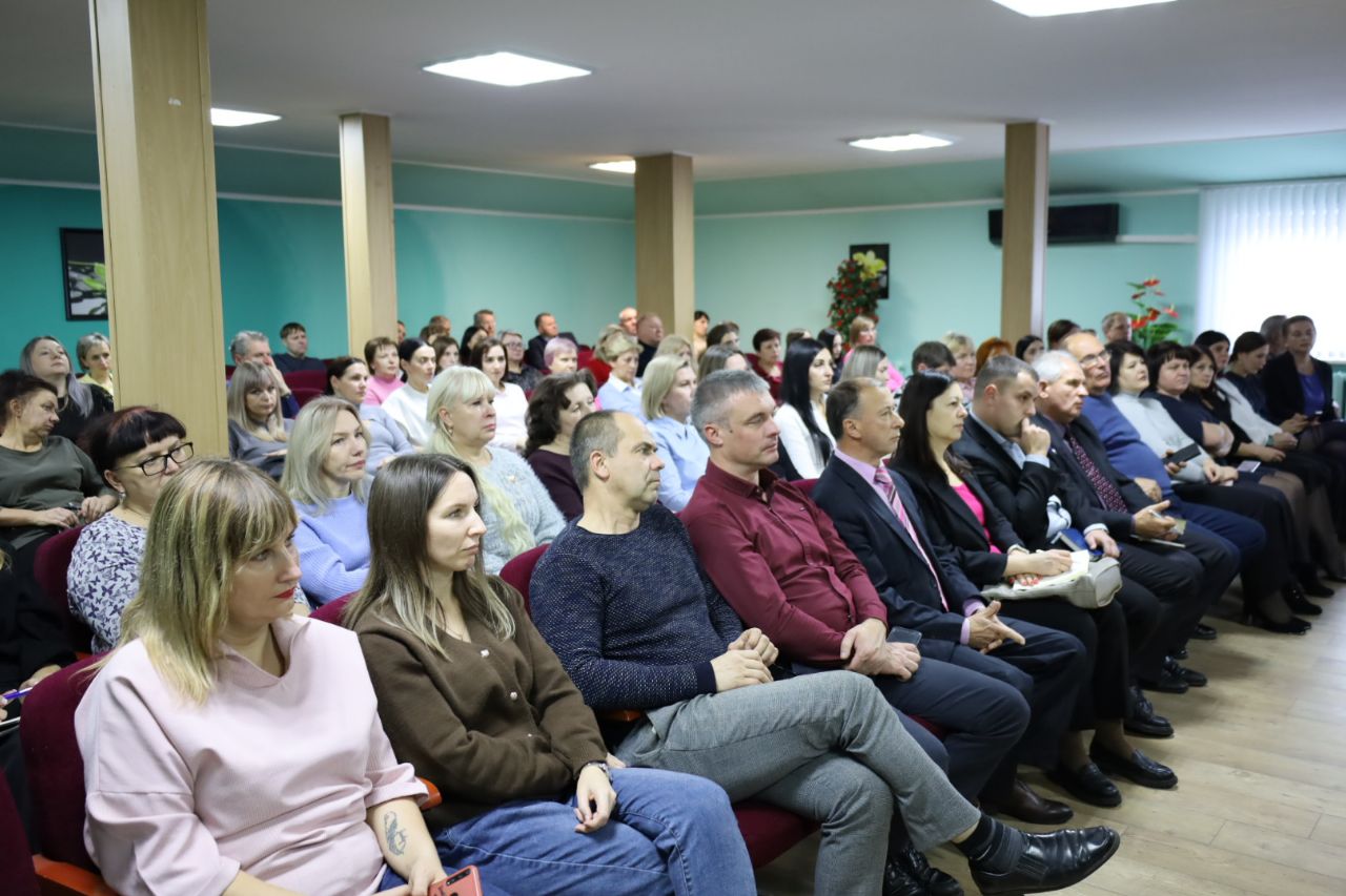 Владимир Гога провел встречу и выездной прием граждан в ЖКХ