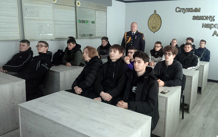 В Слуцком отделе Департамента охраны состоялось торжественное мероприятие, посвященное 73-й годовщине со дня образования подразделений охраны МВД