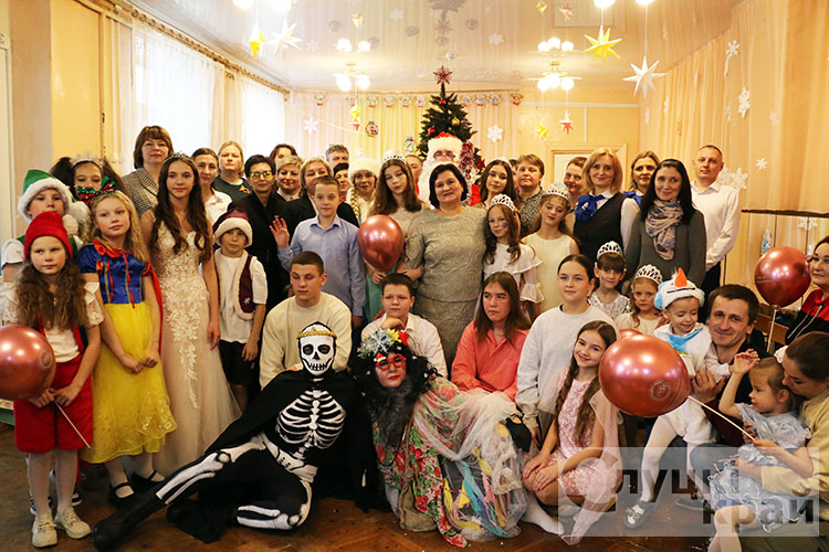 Веселый праздник в Слуцком социально-педагогического центре