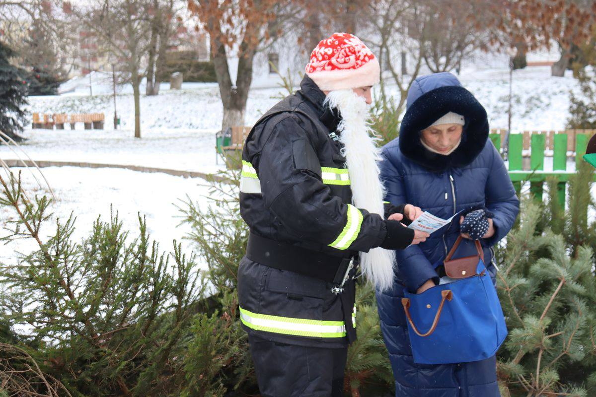 «Зажигаем» в новогоднюю ночь безопасно