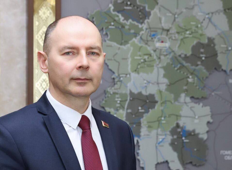 Председатель Миноблисполкома поздравил Слуцкий сахарорафинадный комбинат с юбилеем