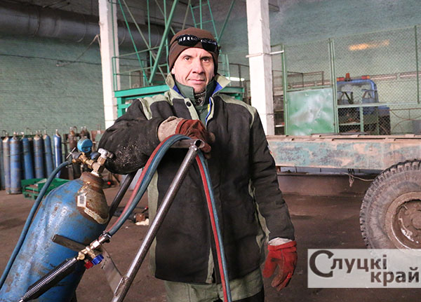 Новые услуги и ориентация на качество. Как ремонтируют технику в ОАО «Слуцкий Агросервис»