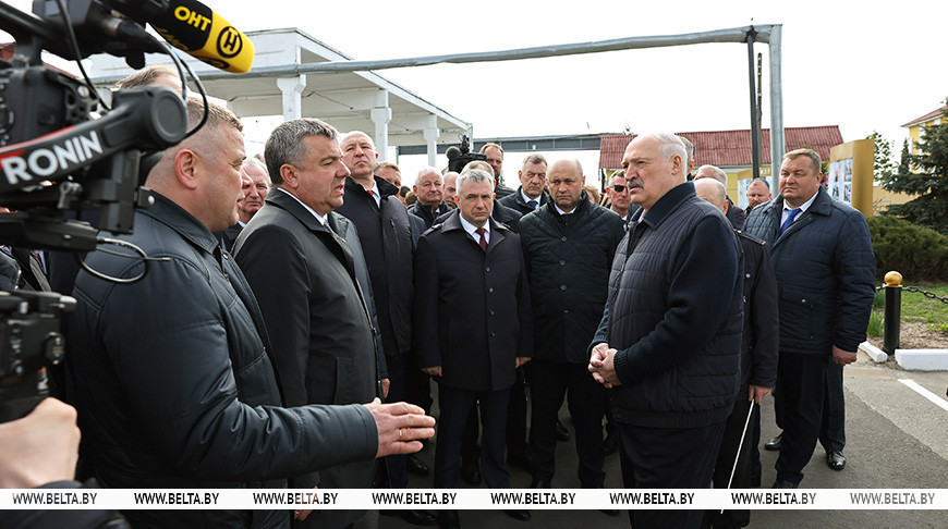 Лукашенко: должна быть железная дисциплина, если мы хотим выжить