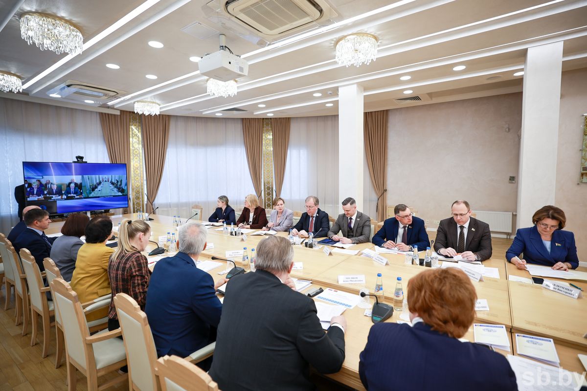 На Форуме регионов Беларуси и России планируется заключить контракты на более чем 1 млрд белорусских рублей