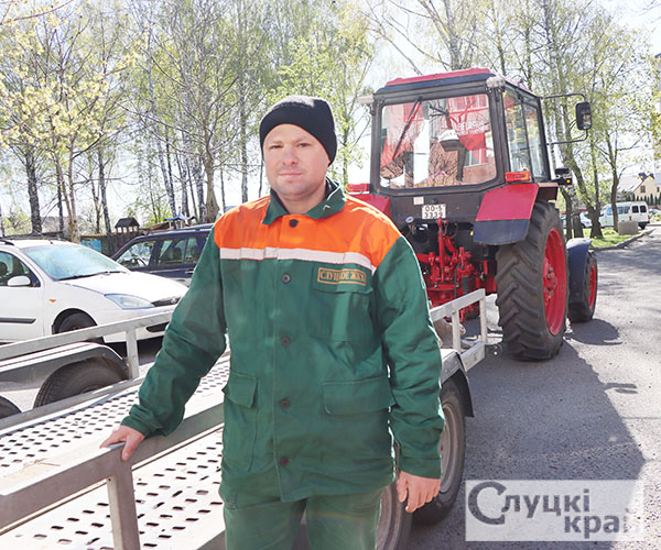 «Мне нравится работать в ЖКХ». Рассказывает один из лучших тружеников предприятия Роман Бобко