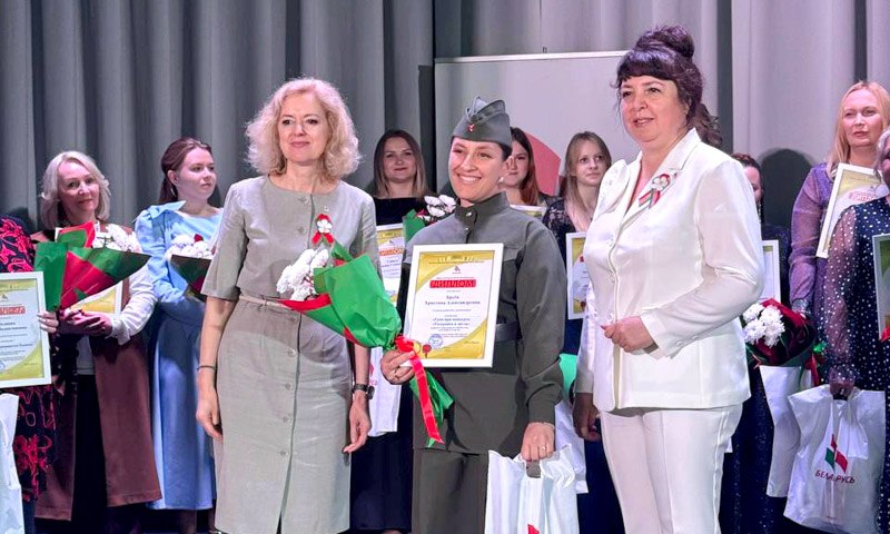 Христина Бруёк достойно представила Слуцкий район на конкурсе «Раскройся и звучи»