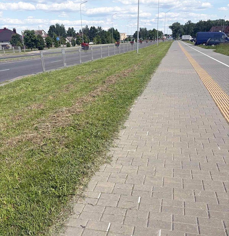 На улице Магистральной навели порядок