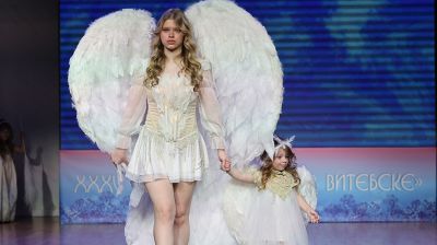 Модный показ “Рука в руке” – на фестивальный подиум в Витебске вышли особенные дети