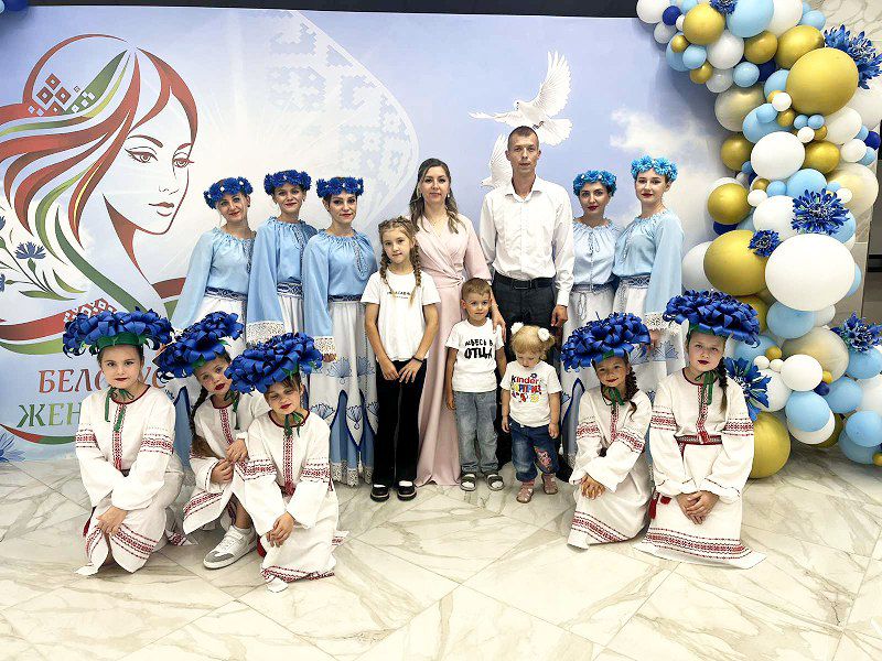 Семья Шалак представляет Слуцкий район на конкурсе «Семья года»